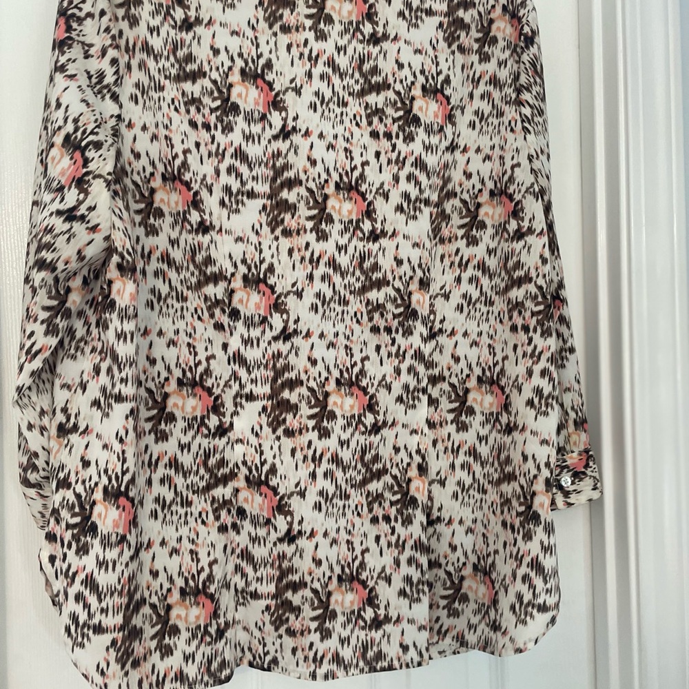 White Stag Beautiful Women's Patterned Button-Up Blouse Size L (12-14) - Picture 7 of 8